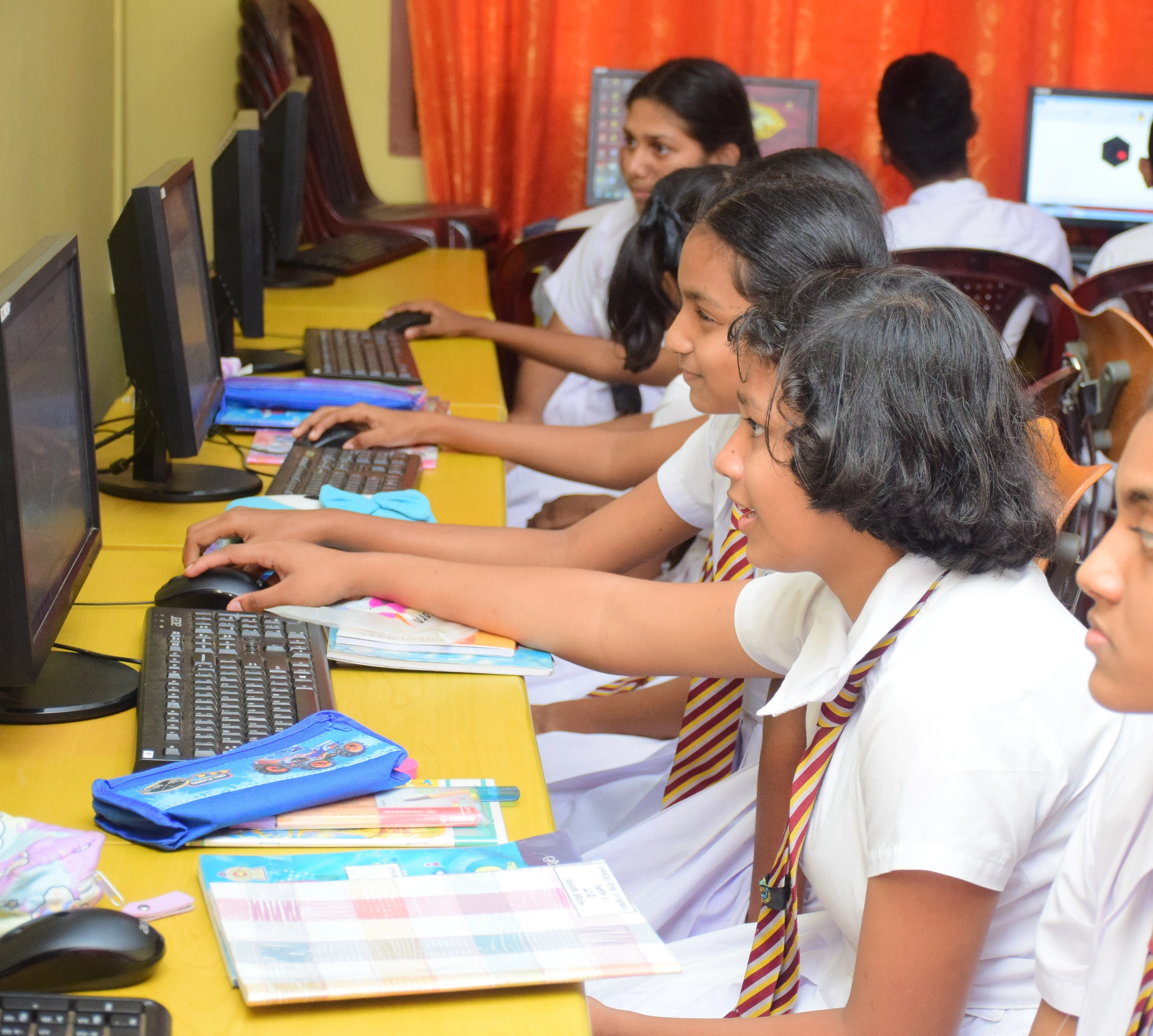 Students working in the ICT lab